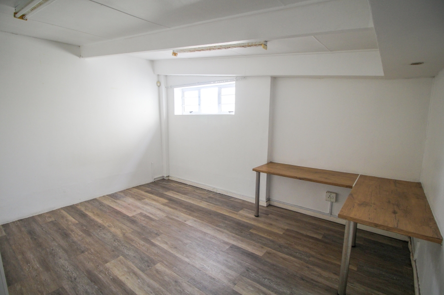 Commercial Property for Sale in Nahoon Eastern Cape